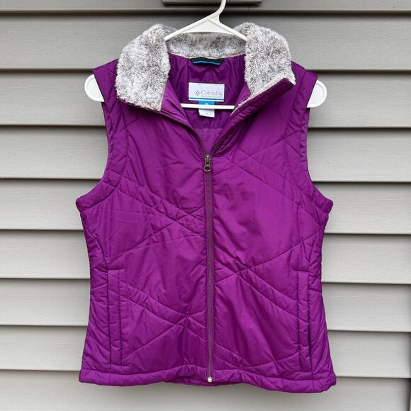 Columbia size M Purple Quilted Vest with Pockets and Faux Fur Sherpa Collar - Picture 1 of 12
